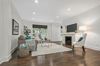 8146 Lincoln Ave in Skokie, IL - Building Photo - Building Photo