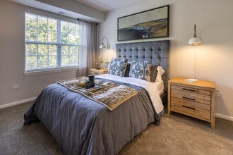 The Majestic Luxury Apartments in Vernon Hills, IL - Building Photo - Interior Photo