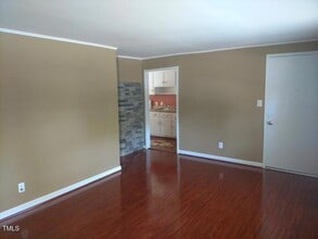 835 Daniels St, Unit 2C in Raleigh, NC - Building Photo - Building Photo