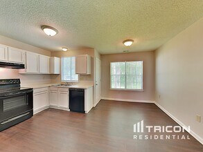 11622 Calgary Dr in Charlotte, NC - Building Photo - Building Photo