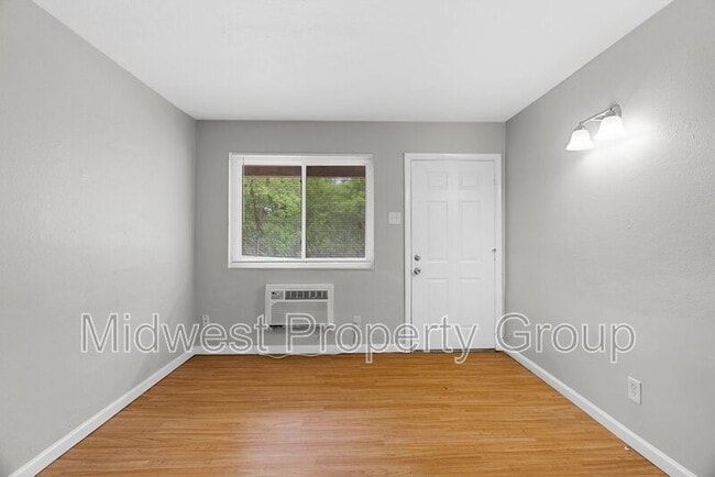 property at 3716 Geraldine Ave
