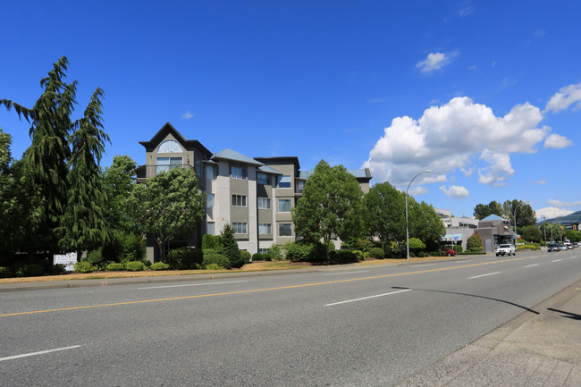 32725 George Ferguson Way in Abbotsford, BC - Building Photo - Primary Photo