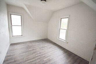 605 11th St NW in Austin, MN - Building Photo - Building Photo