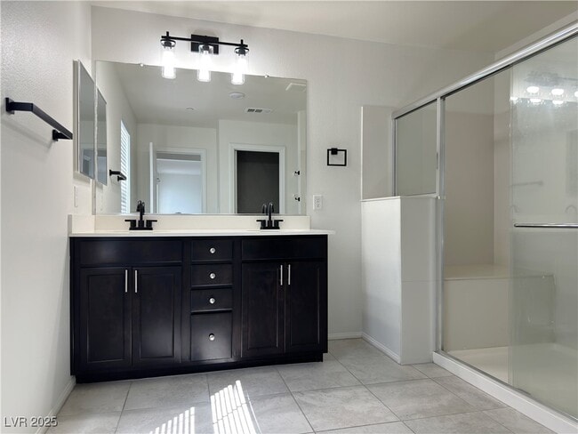 property at 2900 Aragon Ter Wy