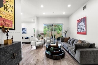 16296 SW 83rd Ln in Miami, FL - Building Photo - Building Photo