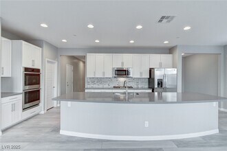 617 Chromatic Chord Ct in Henderson, NV - Building Photo - Building Photo