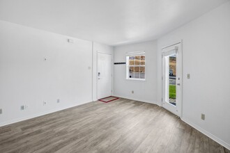 120 Whalen Ave in Cripple Creek, CO - Building Photo - Building Photo