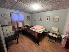 3748 Swenson Ave in Fairbanks, AK - Building Photo - Building Photo