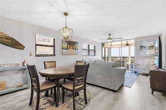 4260 SE 20th Pl in Cape Coral, FL - Foto de edificio - Building Photo