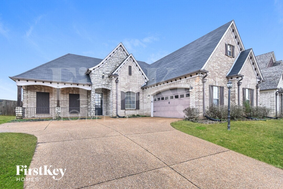 20 Misty Meadows Cove in Oakland, TN - Foto de edificio