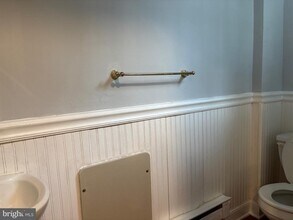 453 W Lancaster Ave in Haverford, PA - Building Photo - Building Photo