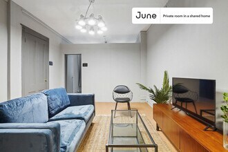 Room in Shared 4 bed/1 bath home, Unit 2C in New York, NY - Foto de edificio - Building Photo