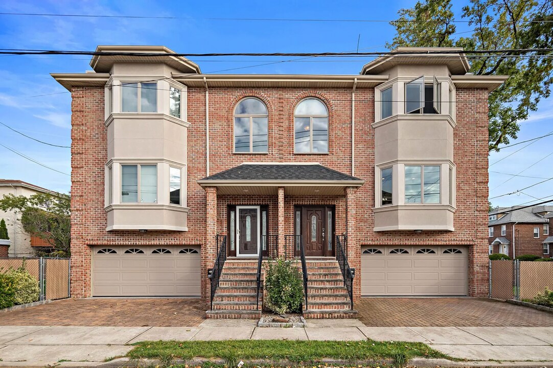 603 Glen Ave in Cliffside Park, NJ - Building Photo