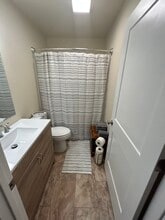 595 Hambley Blvd, Unit #1 in Pikeville, KY - Foto de edificio - Building Photo