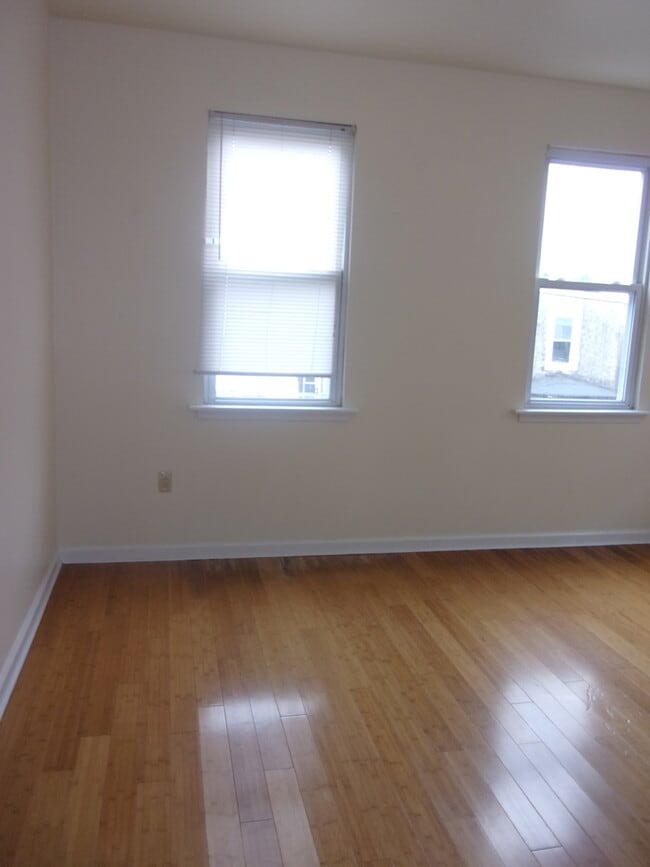 property at 1518 N 17th St