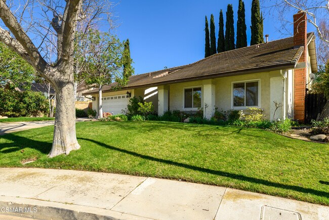 2872 E Panamint Ct in Westlake Village, CA - Building Photo - Building Photo