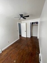 401 W Hughitt St, Unit Lower Apartment in Iron Mountain, MI - Foto de edificio - Building Photo