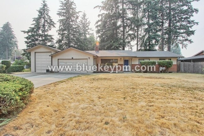 property at 1102 NE 125th Ave