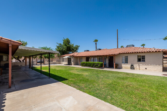 1402 & 1406 Whitton in Phoenix, AZ - Building Photo - Building Photo