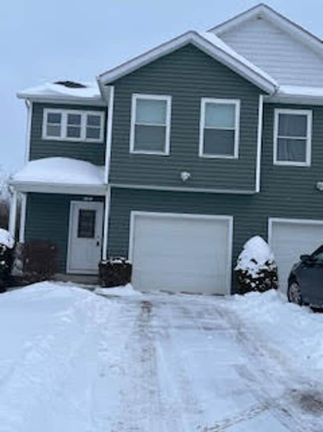 property at 487 Sparrow Way