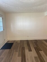 162 Glenn St in Barberton, OH - Building Photo - Building Photo