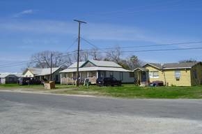 404-418 E North St in Rockport, TX - Building Photo - Building Photo