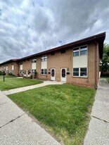 783 N Macomb St in Monroe, MI - Building Photo