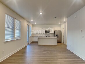 1519 Aquamarine Dr in Loganville, GA - Building Photo - Building Photo