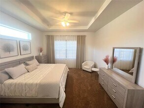 8224 Leopold Ave in North Port, FL - Building Photo - Building Photo