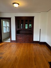 1242 E Mifflin St, Unit 2 in Madison, WI - Foto de edificio - Building Photo