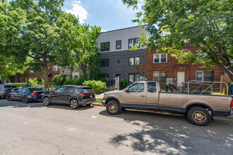 1709 H ST NE in Washington, DC - Building Photo - Building Photo