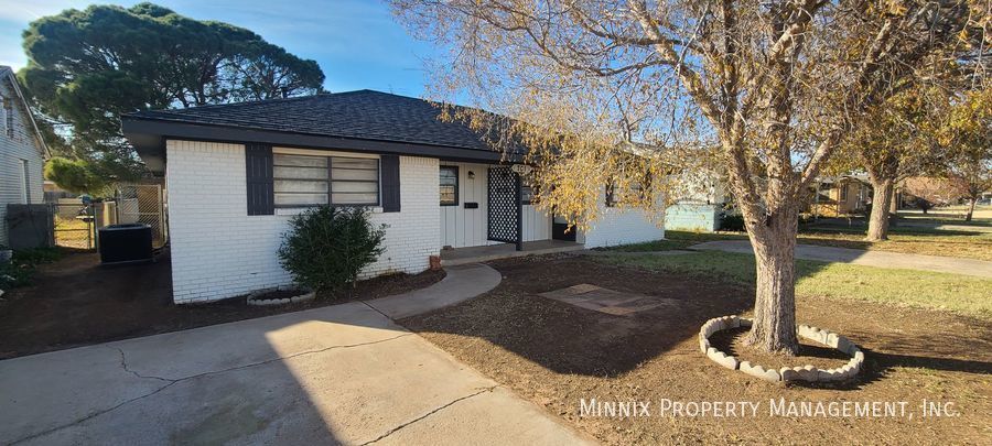 701 Kent St in Midland, TX - Building Photo