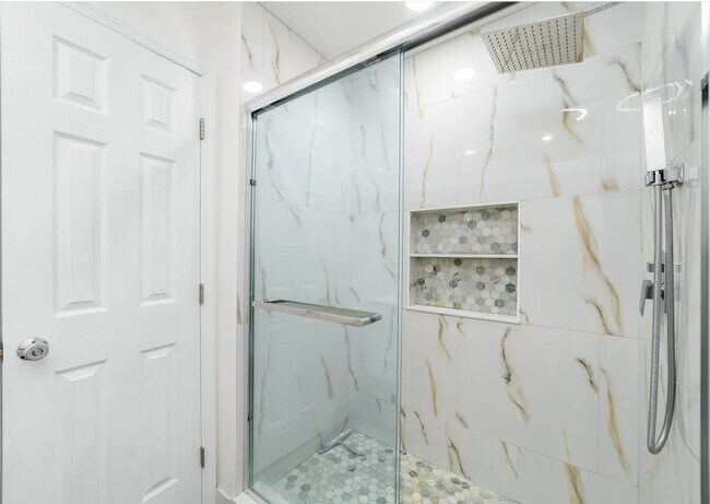 181 SE Fallon Dr in Port St. Lucie, FL - Building Photo - Building Photo