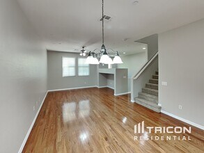 4650 Ranch House Rd in North Las Vegas, NV - Building Photo - Building Photo