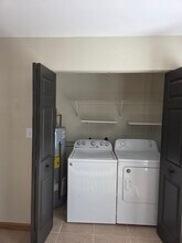 3007 W Sunset Dr in Carbondale, IL - Foto de edificio - Building Photo