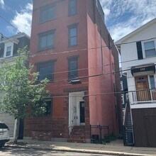 151 W Sixth St in Boston, MA - Building Photo - Building Photo