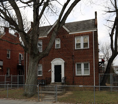 437 Mellon St SE Apartments