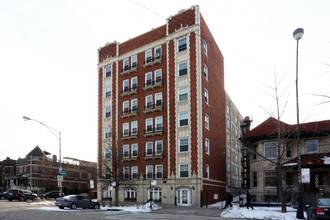 Logan Vistas Apartments in Chicago, IL - Building Photo - Building Photo