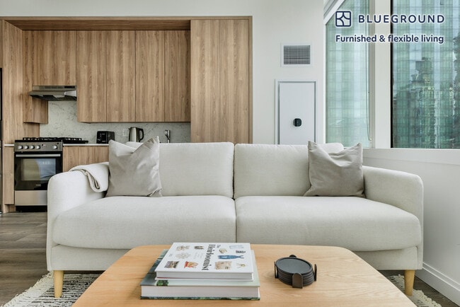 1000 S Michigan Ave in Chicago, IL - Building Photo - Building Photo