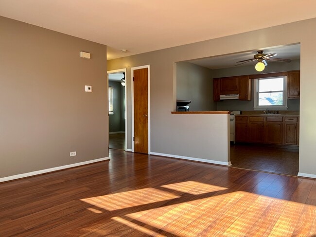 637 Pasadena Ave in Beecher, IL - Building Photo - Building Photo