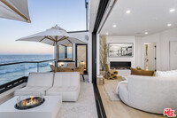 20802 Pacific Coast Hwy in Malibu, CA - Building Photo - Building Photo