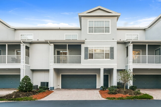 property at 2586 Grand Central Pkwy