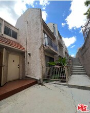 931 New Depot St in Los Angeles, CA - Building Photo - Building Photo