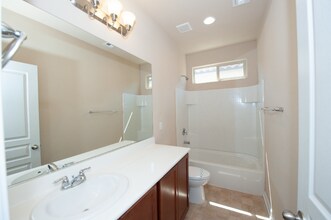 7659 Dewy Falls Ave in Las Vegas, NV - Building Photo - Building Photo