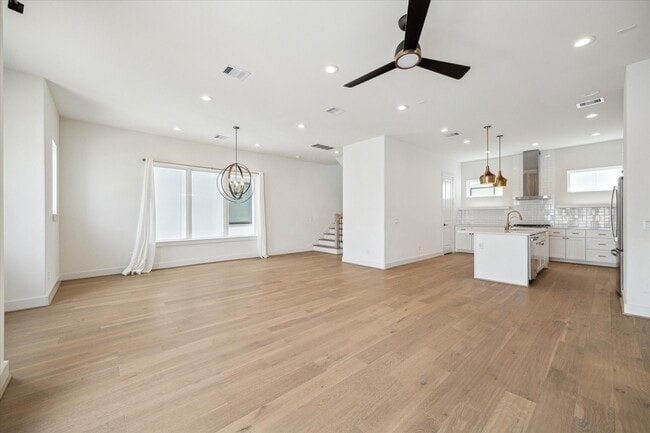 property at 1747 Ojeman Spring Ln