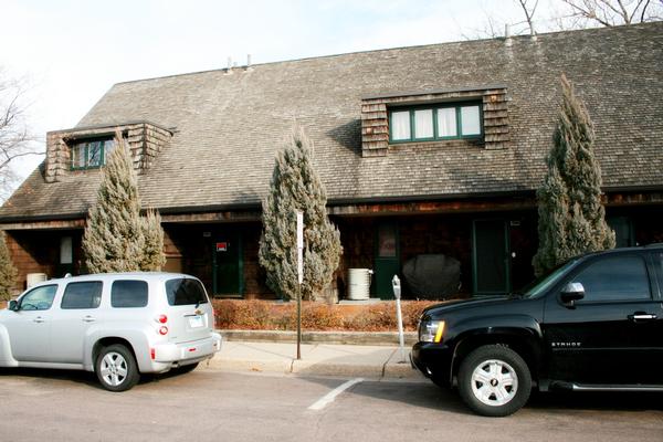 Lake St Town Homes in Excelsior, MN - Building Photo