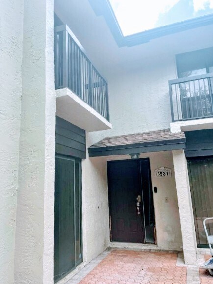 3581 Cocoplum Cir in Coconut Creek, FL - Building Photo - Building Photo