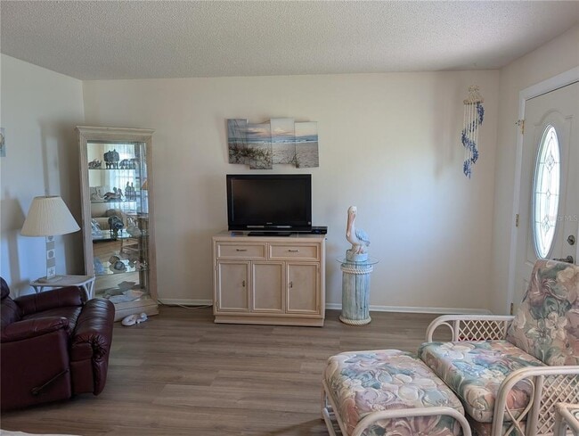 4450 93rd Terrace in Pinellas Park, FL - Foto de edificio - Building Photo
