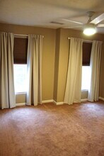 1713 Michael Dr in Pittsburgh, PA - Building Photo - Building Photo
