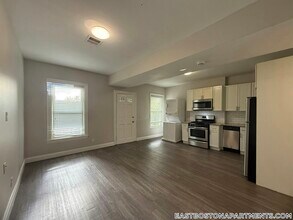 133 Eutaw St in Boston, MA - Building Photo - Building Photo